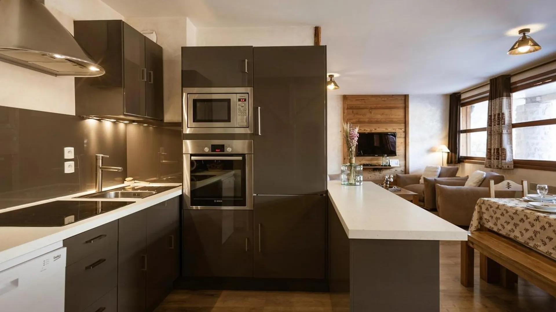 Charmant 4 Pieces Pour 8 Pers. Avec Terrasse, Proche Telecabine A Valloire - Fr-1-263-212