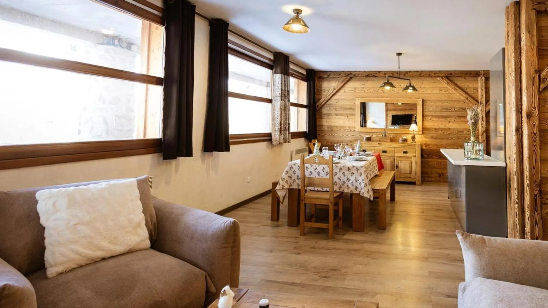 Apartment Charmant 4 Pieces Pour 8 Pers. Avec Terrasse, Proche Telecabine A Valloire - Fr-1-263-212 France