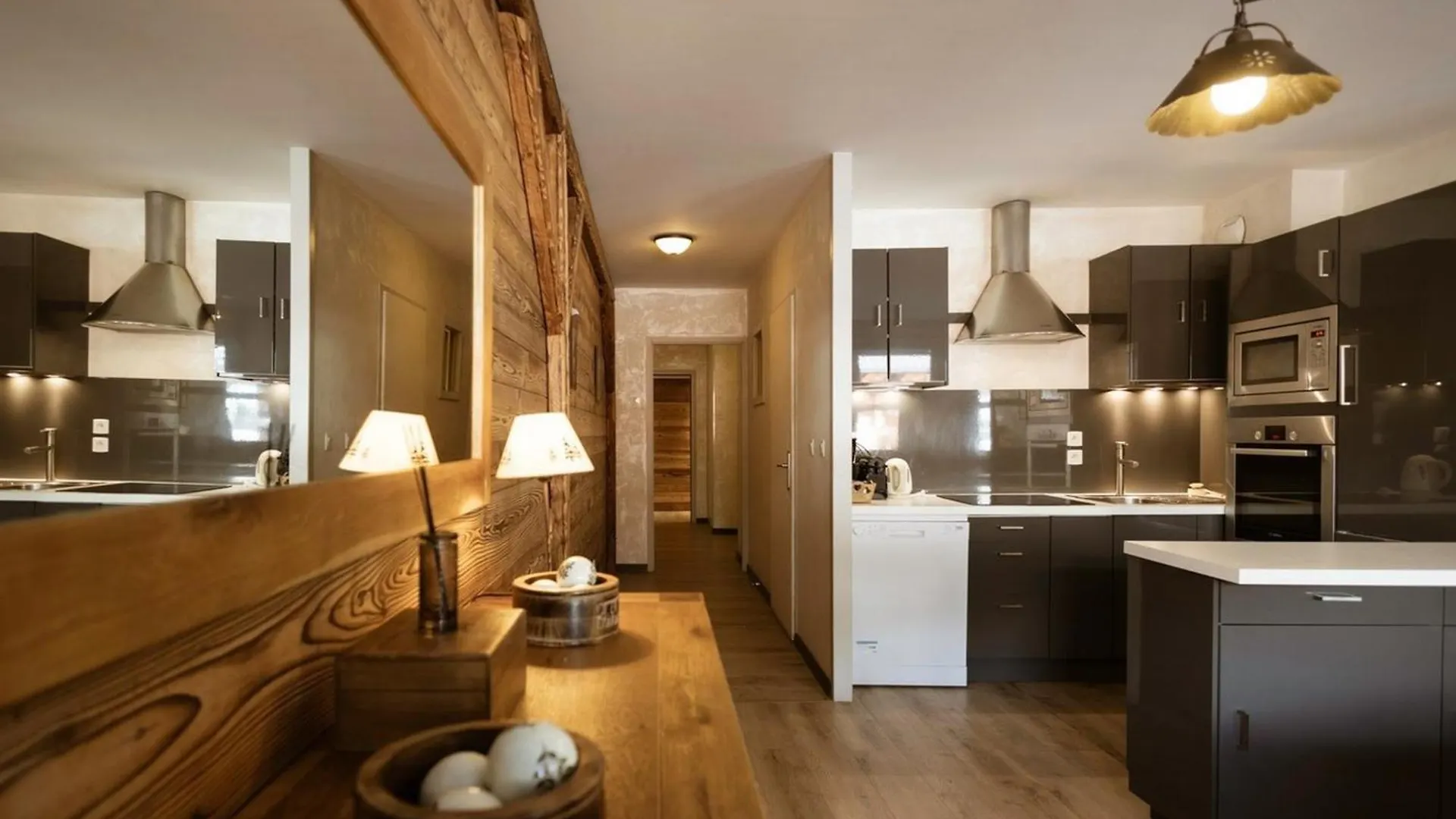 Charmant 4 Pieces Pour 8 Pers. Avec Terrasse, Proche Telecabine A Valloire - Fr-1-263-212 France